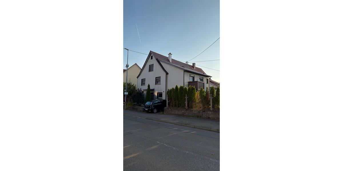 Mehrfamilienhaus, Wohnhaus Reutlingen Altenburg - 8.5 Zimmer, 180 m&sup2;, 690.000&euro; | Angebot:27157500