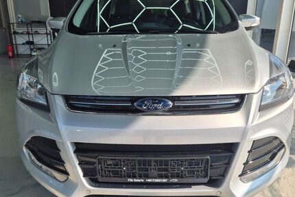 Ford Kuga 83.000 km 12.490 &euro; Ebersbach 73061