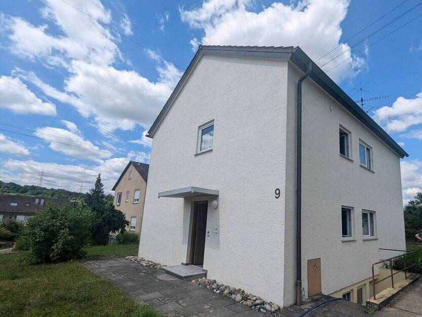 Gepflegtes Ein- bis Zweifamilienhaus mit Pelletheizung, großem Garten und Ausbaumöglichkeiten 9 zimmer