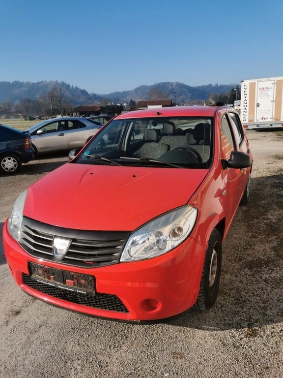 Dacia Sandero 123.400 km 1.590 € Backnang 71522