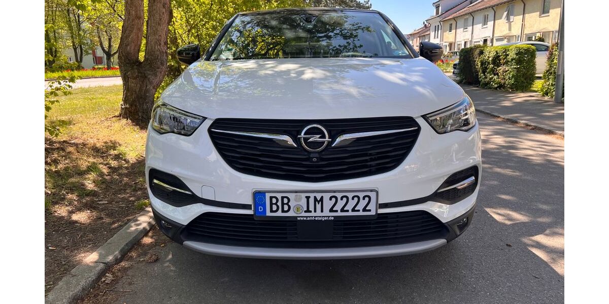 Opel Grandland (X) 64.800 km 16.400 &euro; Sindelfingen 71067