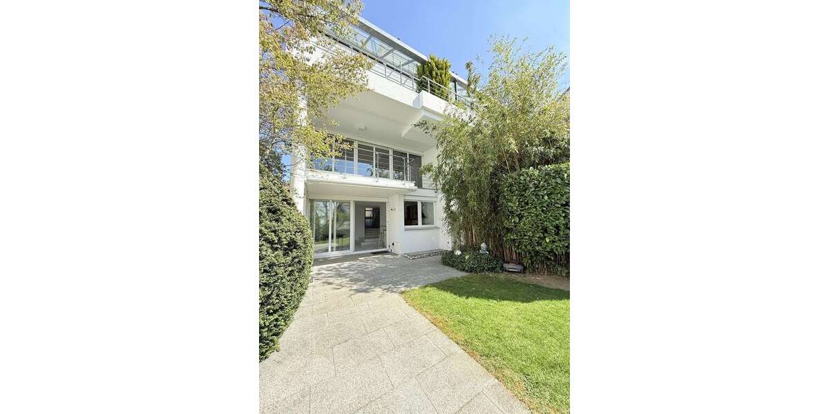 Etagenwohnung Esslingen am Neckar Brühl - 5.5 Zimmer, 126 m&sup2;, 685.000&euro; | Angebot:26376105