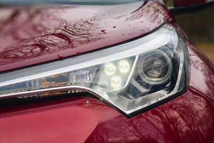 Toyota C-HR 97.500 km 14.700 &euro; Kornwestheim 70806