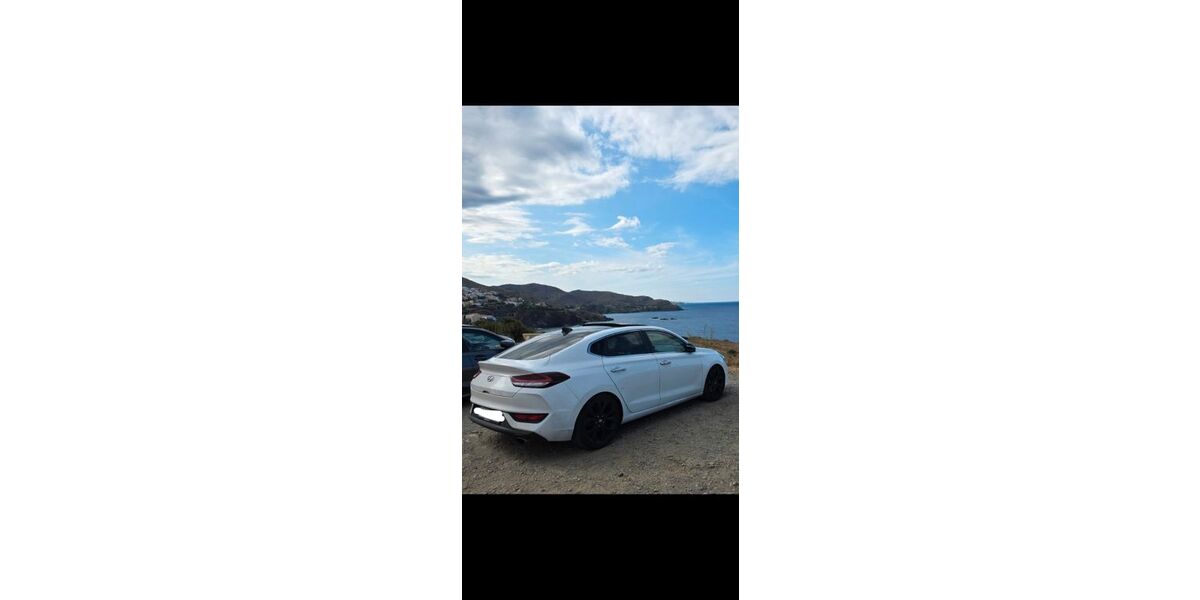 Hyundai i30 95.000 km 15.800 &euro; Sindelfingen 71069