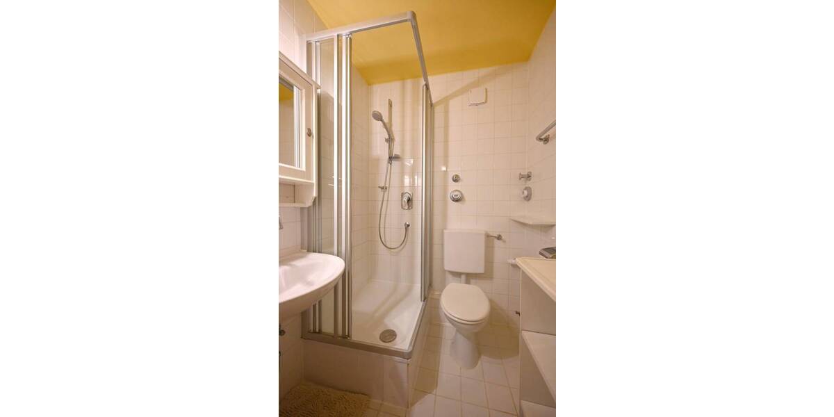 Etagenwohnung Stuttgart Vaihingen - 2 Zimmer, 67 m&sup2;, 900&euro; | Angebot:26205760