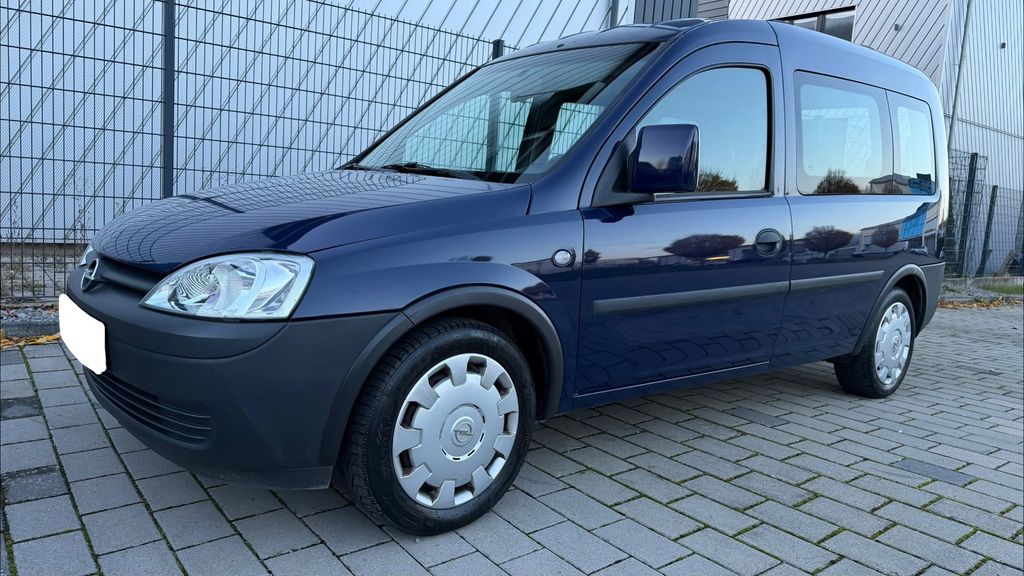 Opel Combo 45.000 km 7.990 € Grafenau 71120