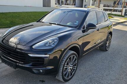 Porsche Cayenne 200.000 km 31.900 &euro; Magstadt 71106