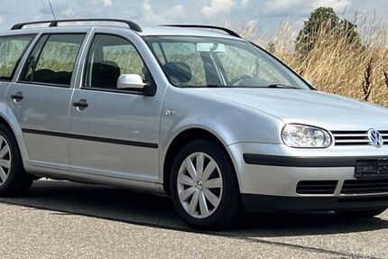 VW Golf 182.000 km 2.900 € Fellbach 70736