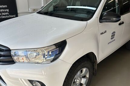 Toyota Hilux 99.260 km 25.990 &euro; LEONBERG 71229