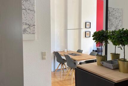 Zentral wohnen in der Hasenbergstr mit EBKStellplatz (3 Zimmer) 3 zimmer