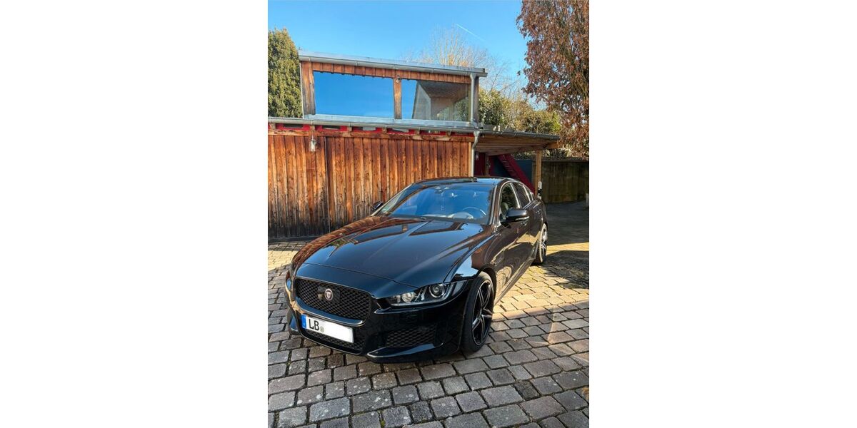 Jaguar XE 160.000 km 19.999 &euro; Sachsenheim 74343