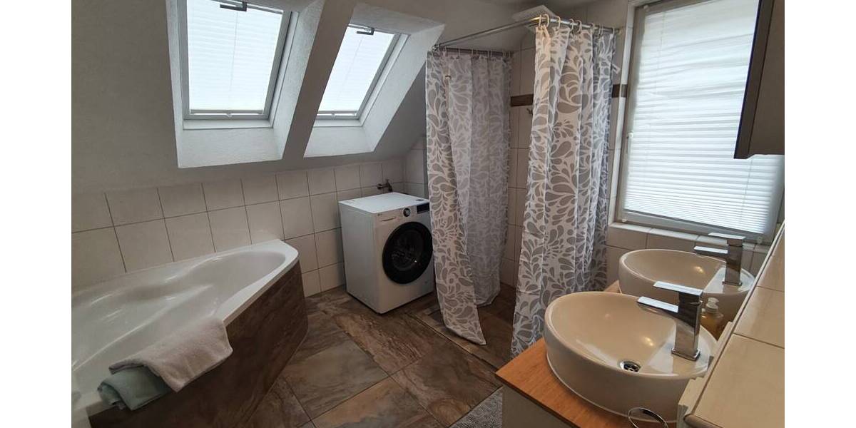 Mehrfamilienhaus, Wohnhaus Ludwigsburg / Pflugfelden Pflugfelden - 1 Zimmer, 304 m&sup2;, 879.000&euro; | Angebot:26205720