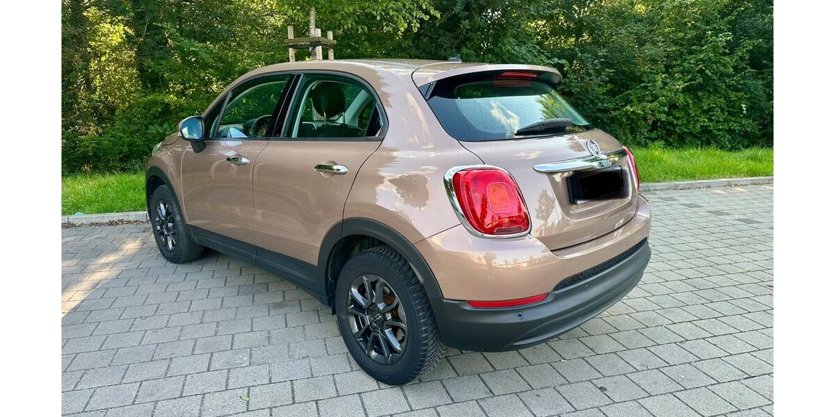 Fiat 500X 99.800 km 11.200 € Stuttgart 70597