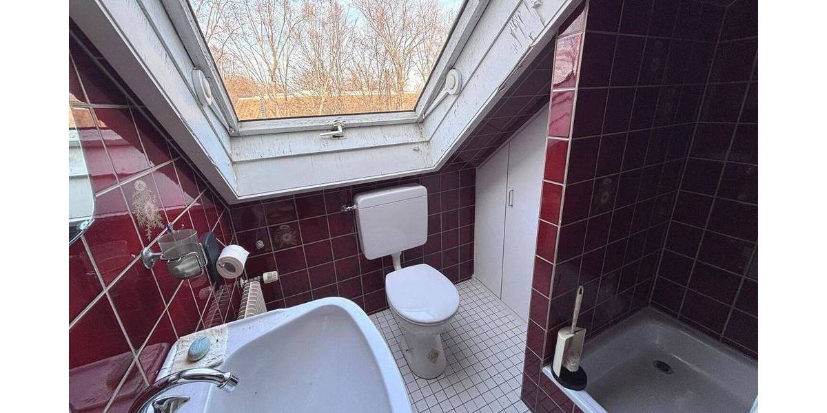 Einfamilienhaus Stuttgart Rohr - 8 Zimmer, 218 m&sup2;, 849.000&euro; | Angebot:26256998