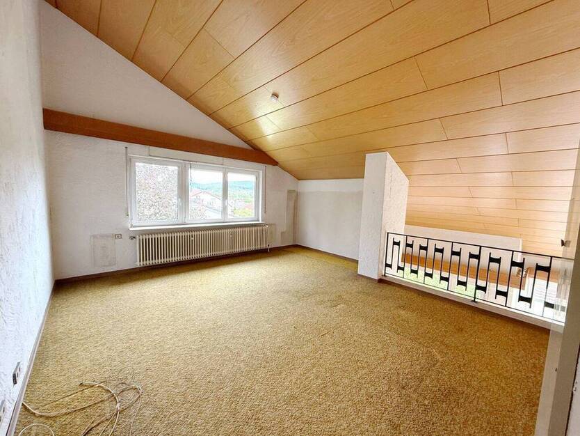 Außergewöhnliches Einfamilienhaus mit EinliegerWohnung in Remshalden zu verkaufen!