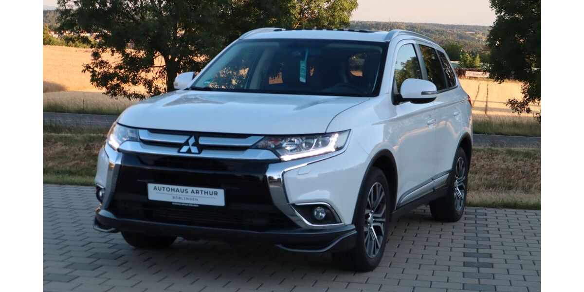 Mitsubishi Outlander 166.236 km 12.999 &euro; Schönaich 71101
