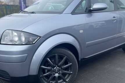 Audi A2 62.900 km 8.900 &euro; Tübingen 72072