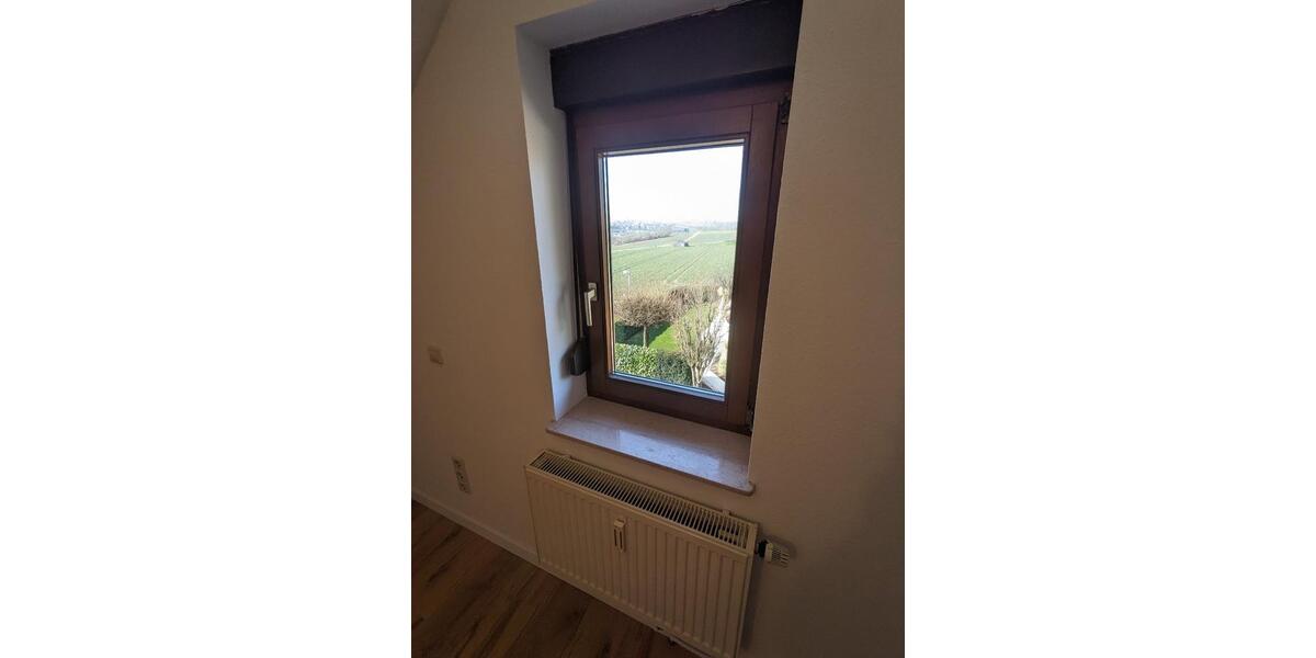 Dachgeschoßwohnung Bietigheim-Bissingen Bissingen - 3 Zimmer, 67 m&sup2;, 1.085&euro; | Angebot:26004497