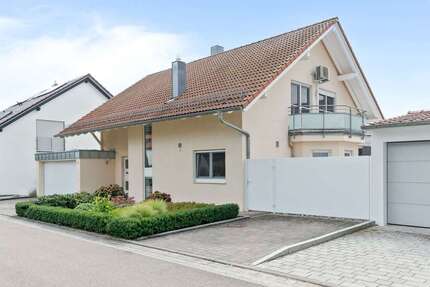Haus zum Kaufen in Schwaikheim 969.000 € 186 m²