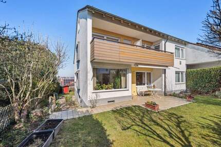 Haus Stuttgart Weilimdorf - 9 Zimmer, 210 m&sup2;, 889.000&euro; | Angebot:23979956