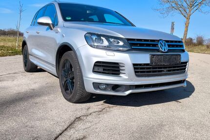 VW Touareg 215.000 km 15.500 &euro; Esslingen 73728