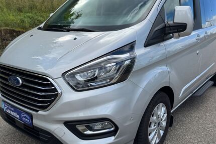 Ford Tourneo Custom 47.000 km 32.999 € Leonberg 71229