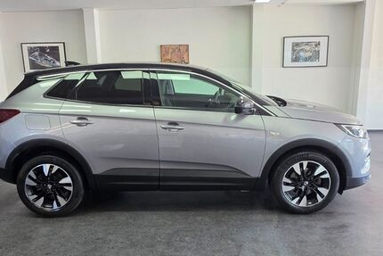 Opel Grandland (X) 138.000 km 12.490 &euro; Asperg/Ludwigsburg bei Stuttgart 71679
