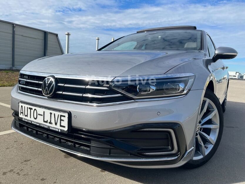 VW Passat 85.500 km 22.990 € Böblingen/Stuttgart 71034