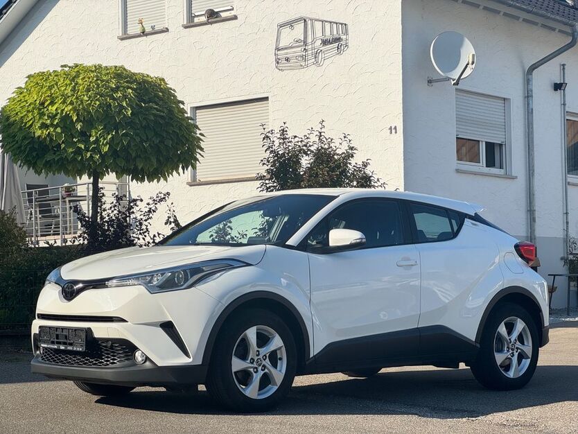 Toyota C-HR 151.259 km 12.990 € Walddorfhäslach 72141
