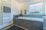 Modernes Einfamilienhaus in Esslingen am Neckar voll unterkellert und mit Bauplatz - Individuell projektiert für Ihre Wohnträume - Einfamilienhaus Esslingen am Neckar Hegensberg | Angebot:27346476