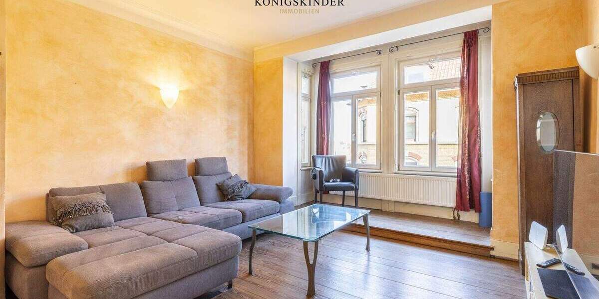 Historischer Altbau trifft urbanes Lebensgefühl: Charmante Wohnung in Stuttgart-Süd 2 zimmer