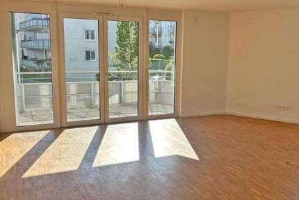 Wohnung Nürtingen Roßdorf - 3 Zimmer, 80 m&sup2;, 1.011&euro; | Angebot:26350296