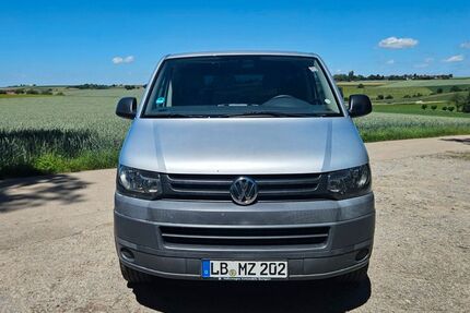 VW T5 Transporter 296.000 km 9.500 &euro; Affalterbach 71563