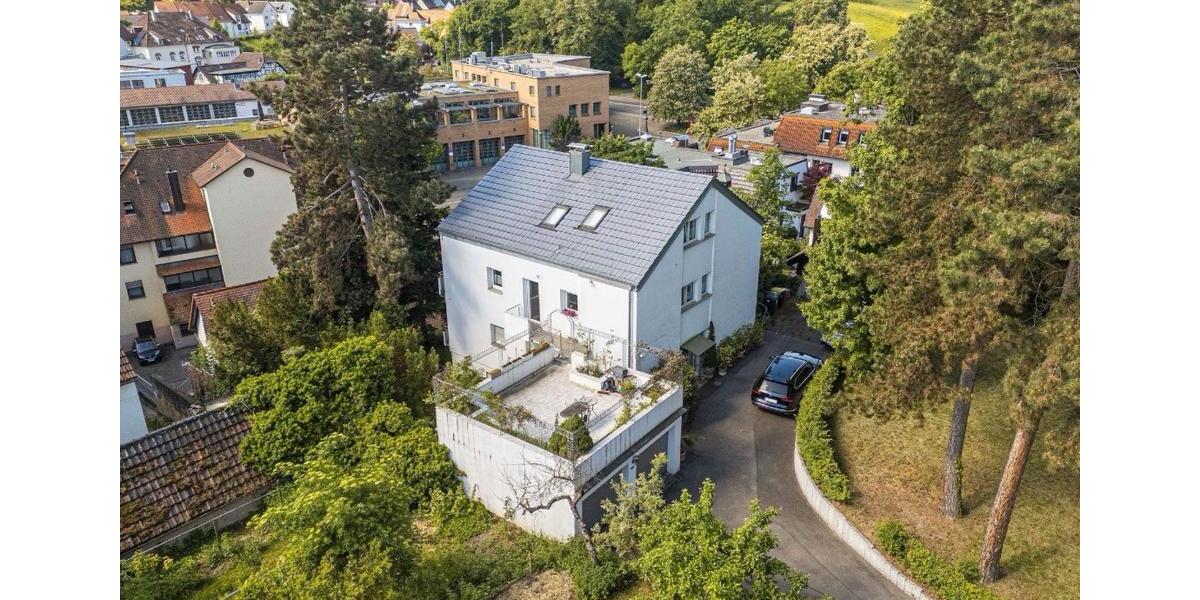 Dachgeschoßwohnung Ludwigsburg Eglosheim - 3 Zimmer, 47 m&sup2;, 890&euro; | Angebot:26234301