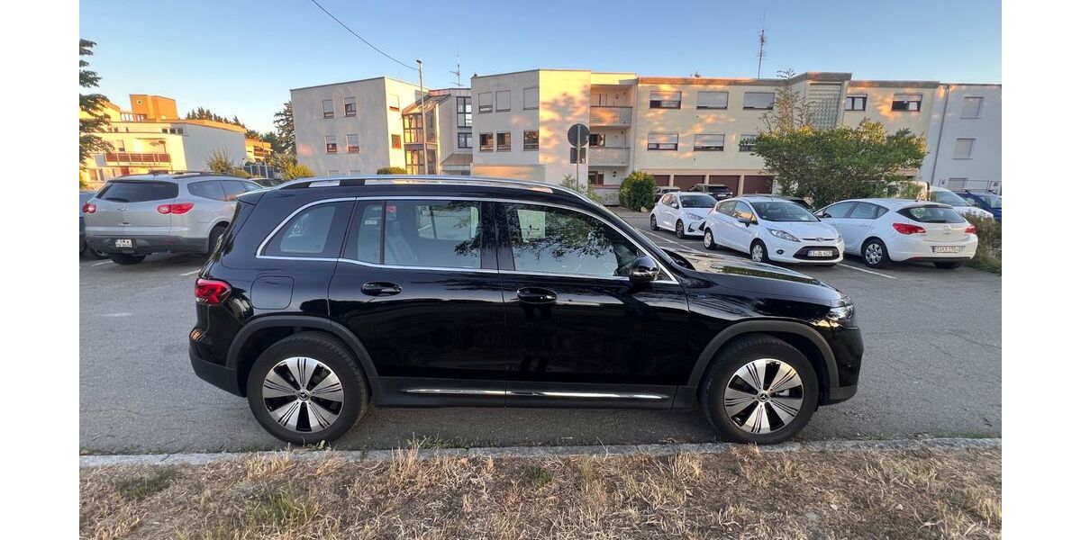 Mercedes-Benz EQB 48.700 km 30.500 &euro; Steinenbronn 71144