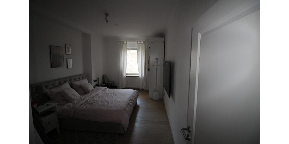 Hochparterre Stuttgart Stuttgart-Süd - 3 Zimmer, 61 m&sup2;, 320.000&euro; | Angebot:26058387