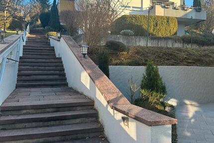 3-Zimmer-Wohnung mit Terrasse in Esslingen-Wäldenbronn 3 zimmer