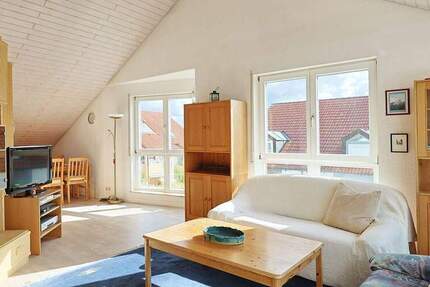 Helle Wohlfühlwohnung mit hohen Decken und einer tollen Aufteilung 4 zimmer