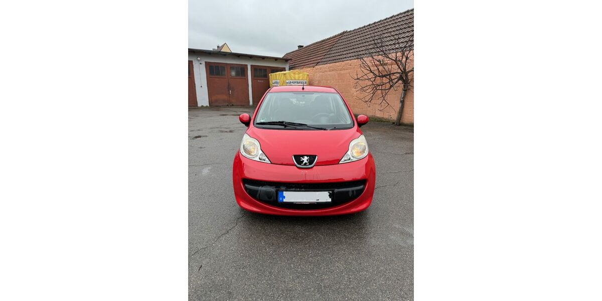 Peugeot 107 150.000 km 1.100 &euro; Stuttgart - Zuffenhausen 70435