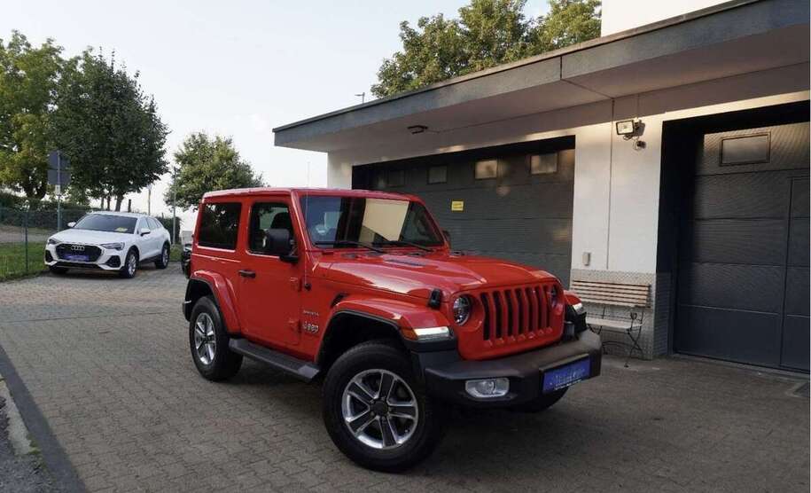 Jeep Wrangler 37.000 km 46.700 € Weissach im Tal 71554