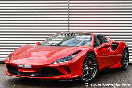 Ferrari F8 Spider 7.668 km 325.000 € Weinstadt 71384