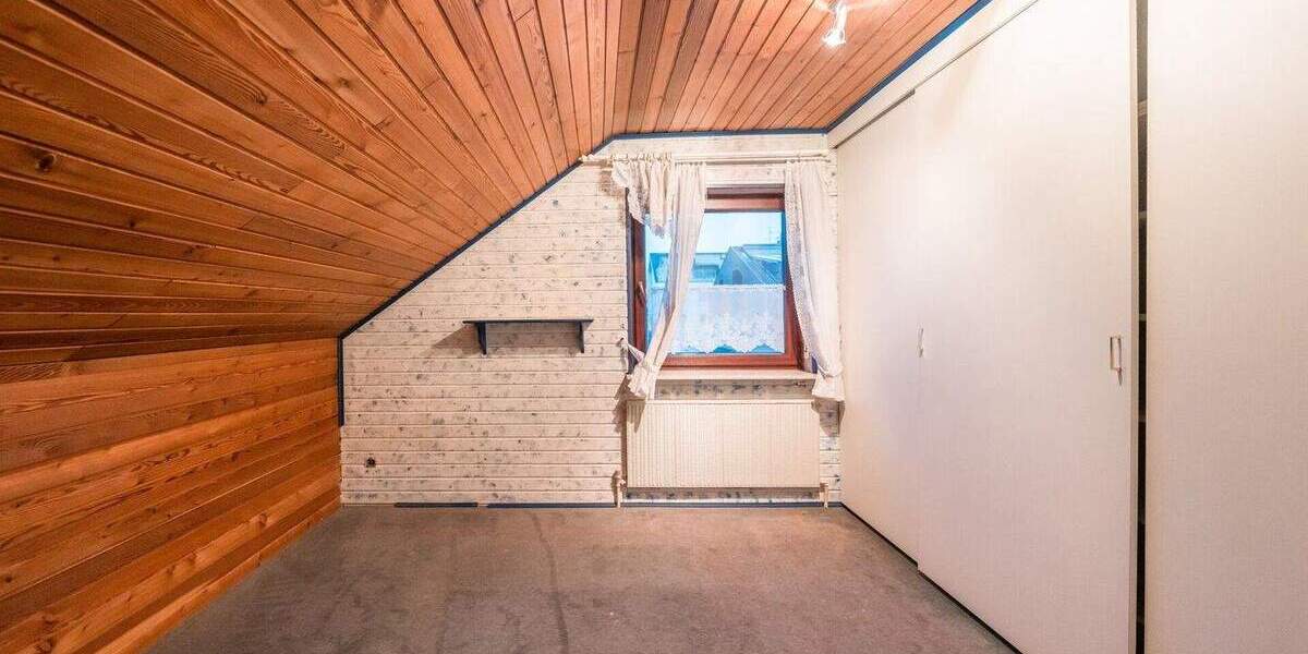 Einfamilienhaus Leutenbach-Weiler zum Stein Weiler zum Stein - 7 Zimmer, 181 m&sup2;, 729.000&euro; | Angebot:24725515