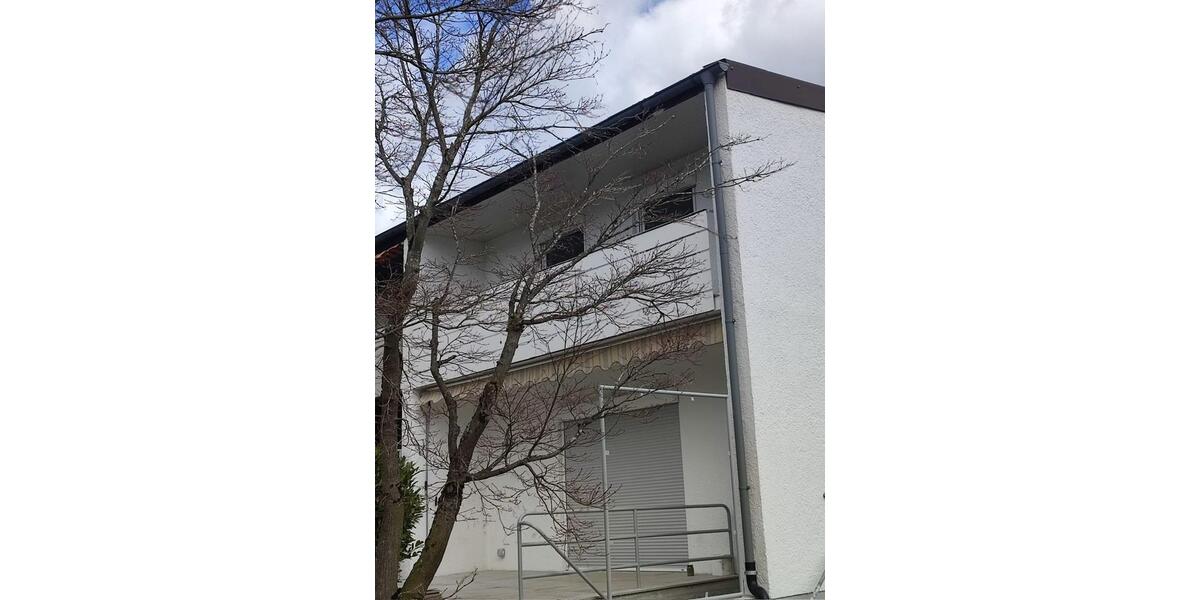 Reihenhaus Reutlingen Orschel-Hagen - 4 Zimmer, 90 m&sup2;, 1.500&euro; | Angebot:26137749