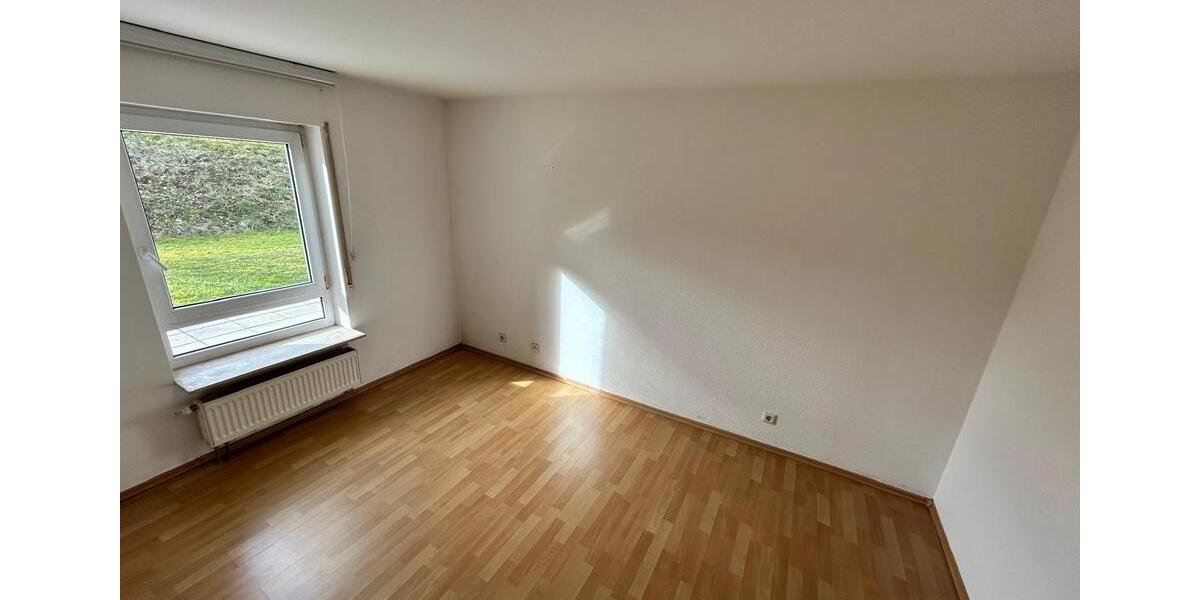 Etagenwohnung Weinstadt - 3 Zimmer, 86 m&sup2;, 300.000&euro; | Angebot:27096386
