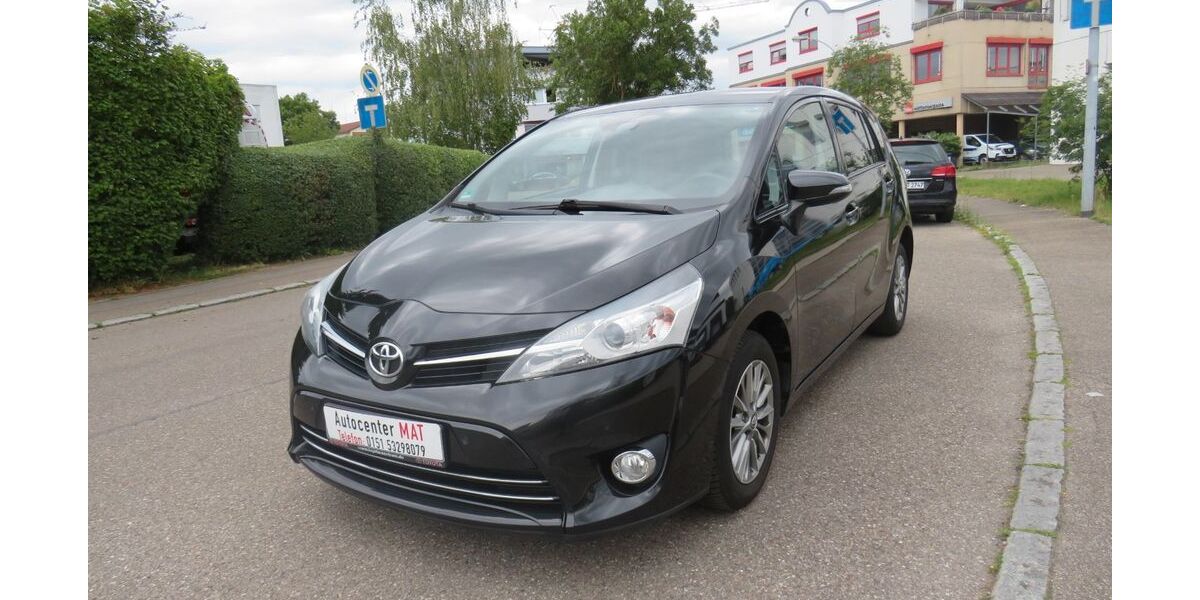 Toyota Verso 173.000 km 11.350 &euro; Fellbach 70736