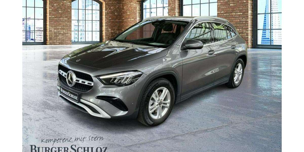 Mercedes-Benz GLA 180 6.500 km 34.790 € Schorndorf 73614