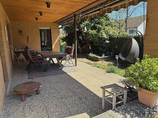 Einfamilienhaus Leonberg-Ezach Ezach - 5.5 Zimmer, 145 m&sup2;, 930.000&euro; | Angebot:27023324