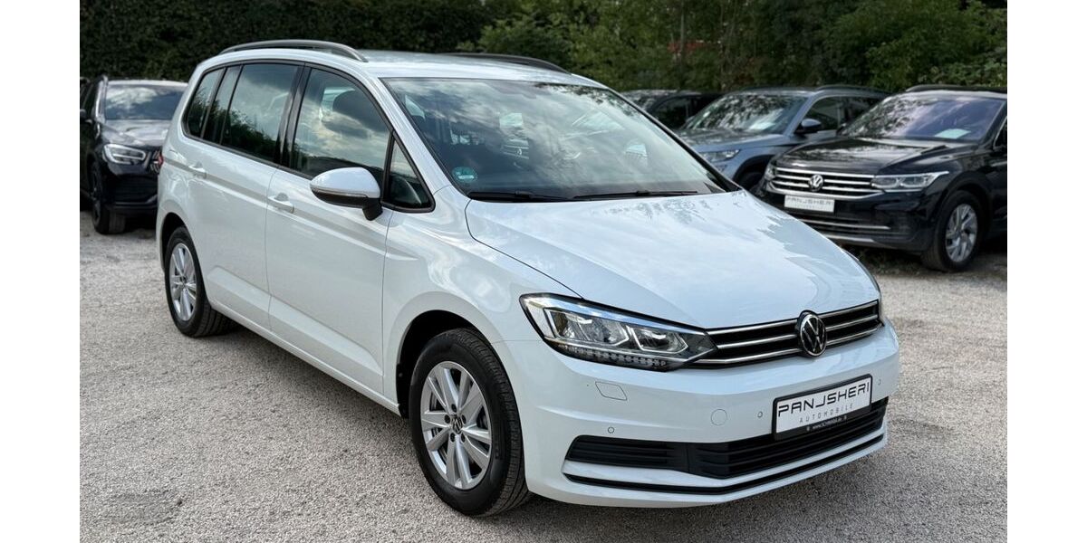 VW Touran 129.000 km 18.499 &euro; Stuttgart-Möhringen 70567