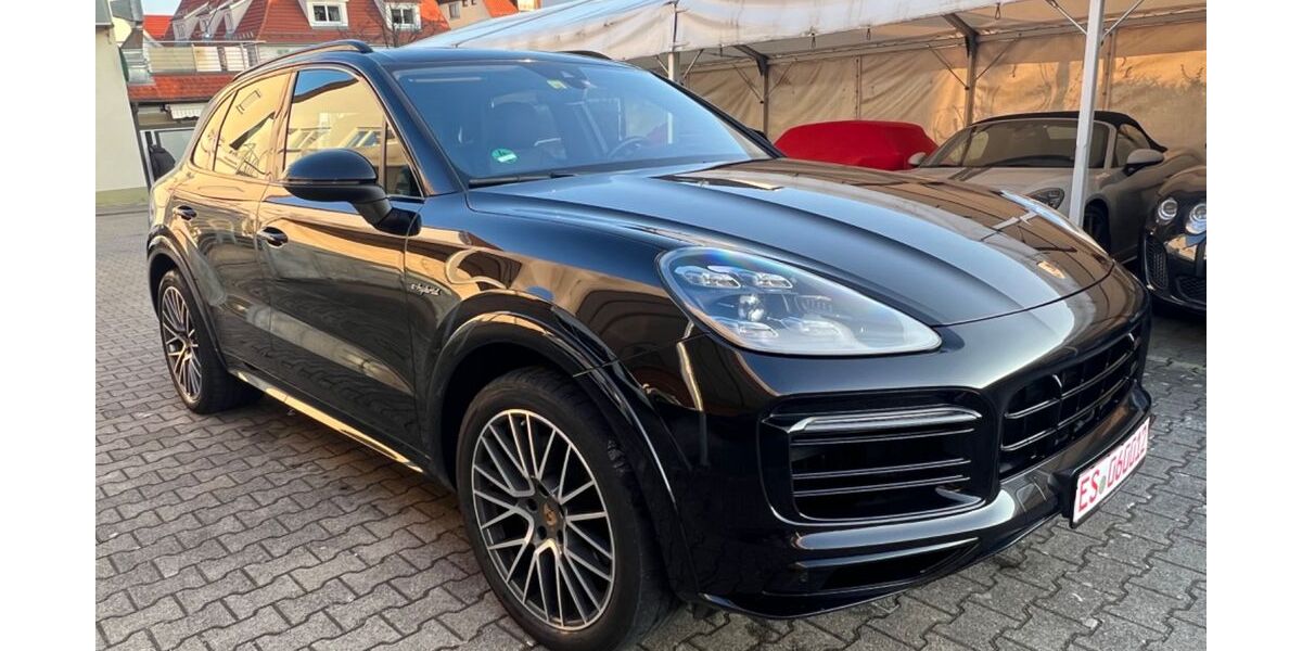 Porsche Cayenne 32.000 km 69.999 &euro; Leinfelden-Echterdingen 70771