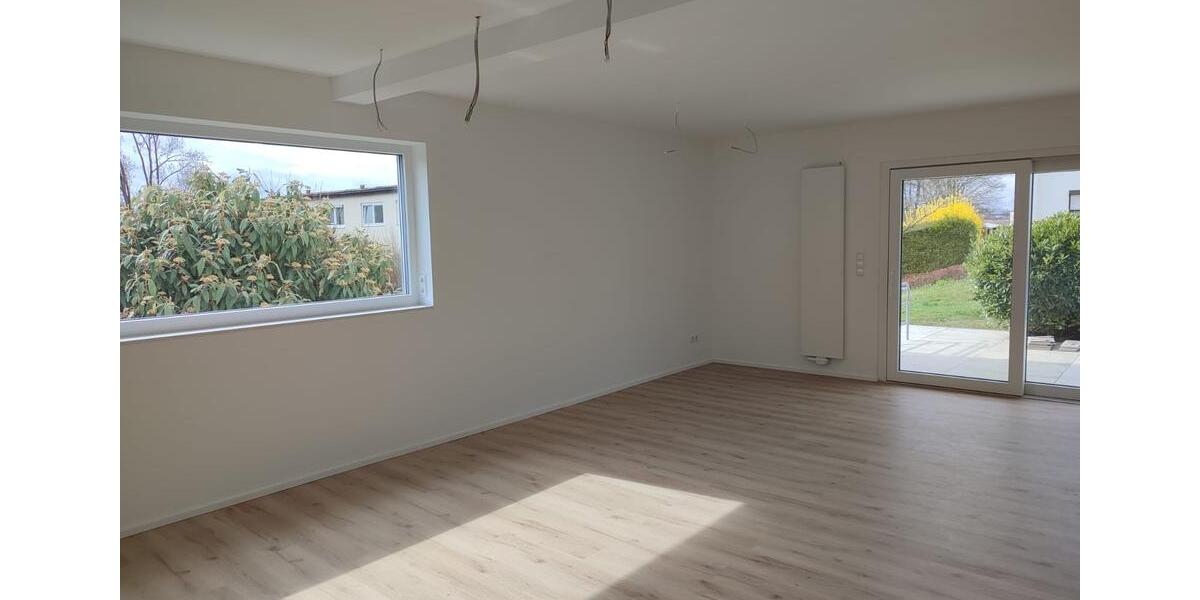 Reihenhaus Reutlingen Orschel-Hagen - 4 Zimmer, 90 m&sup2;, 1.500&euro; | Angebot:26137749